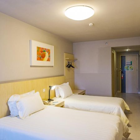 Jinjiang Inn Kunshan Renming Road West Street Εξωτερικό φωτογραφία